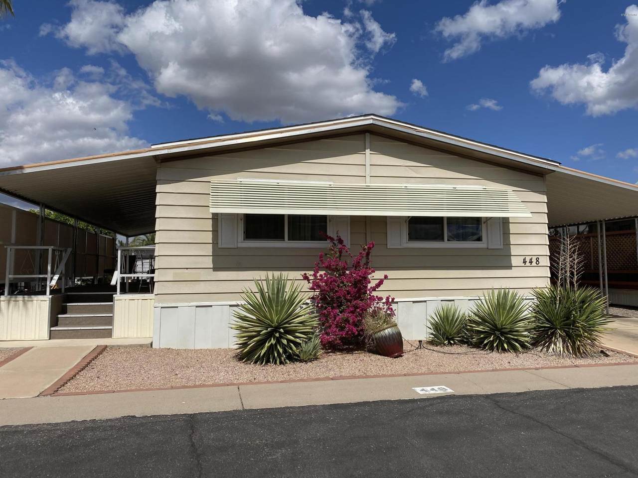 4065 University Drive - Photo 1