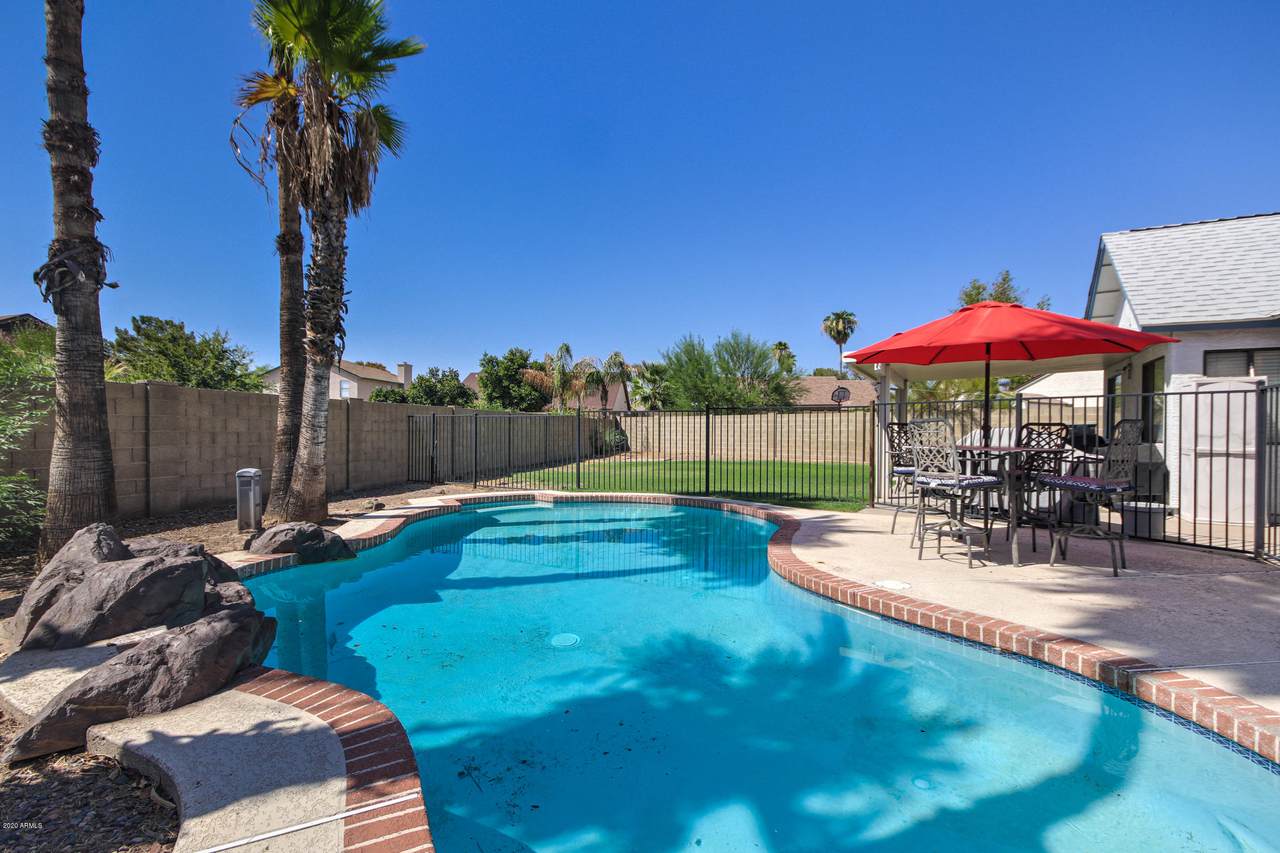 19420 8TH Street - Photo 1
