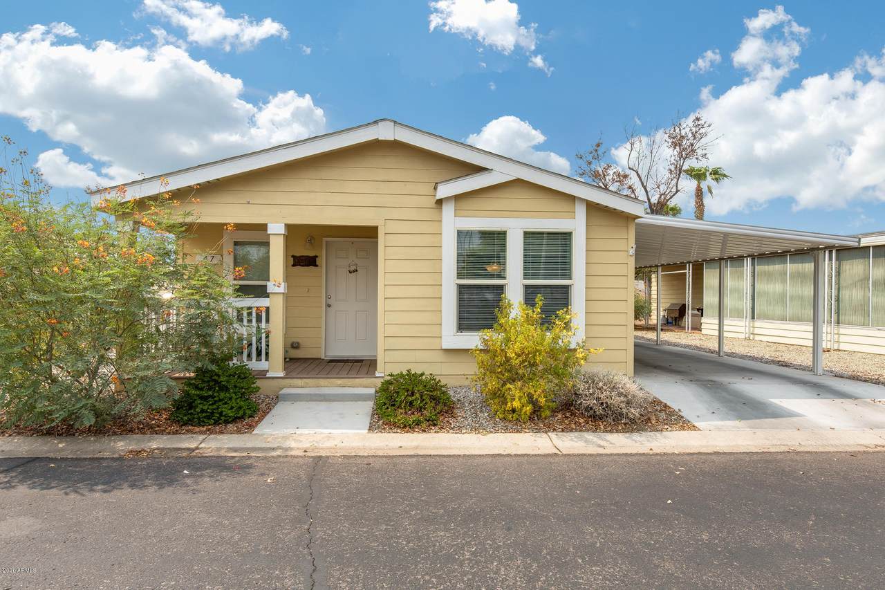 10960 67th Avenue - Photo 1
