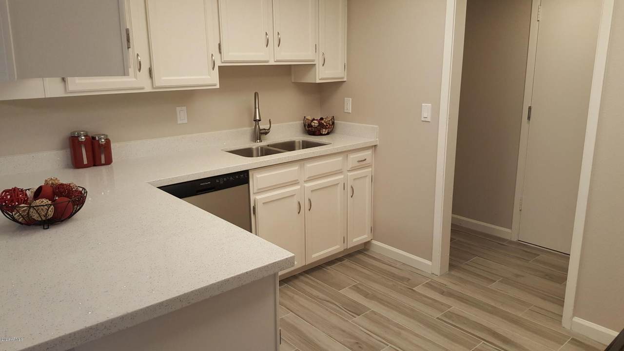 5118 Pershing Avenue - Photo 1