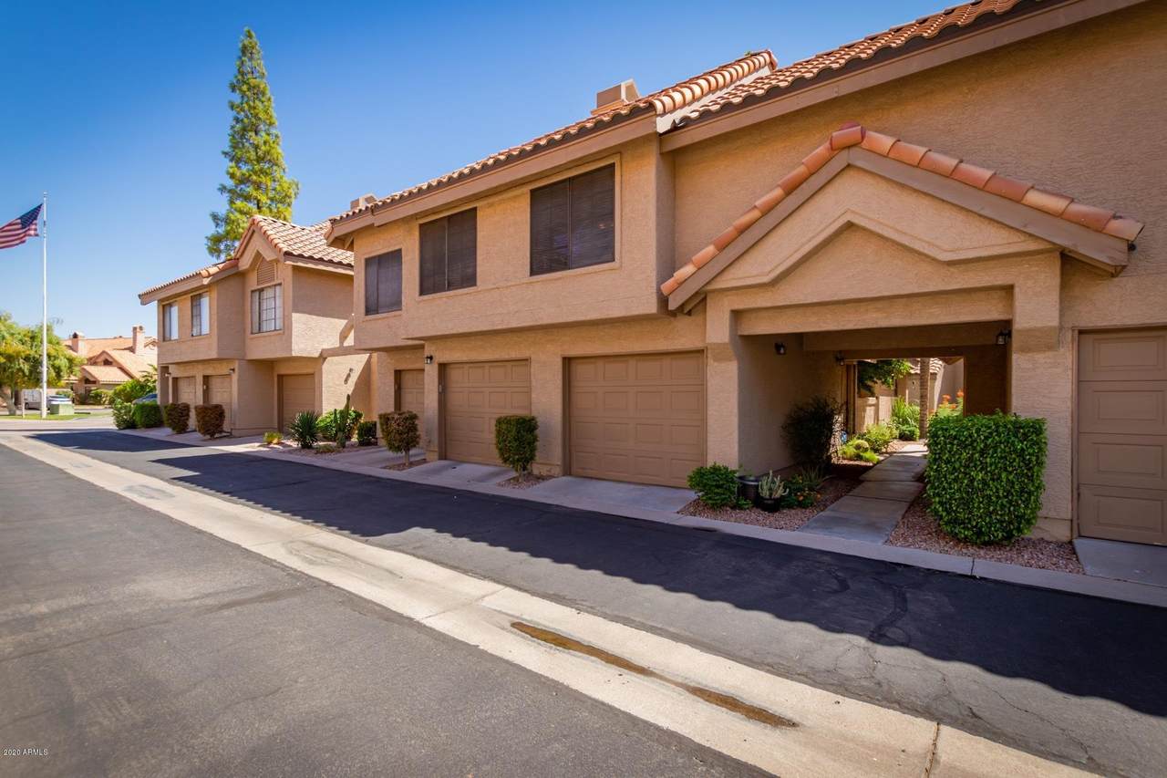 1001 Pasadena - Photo 1