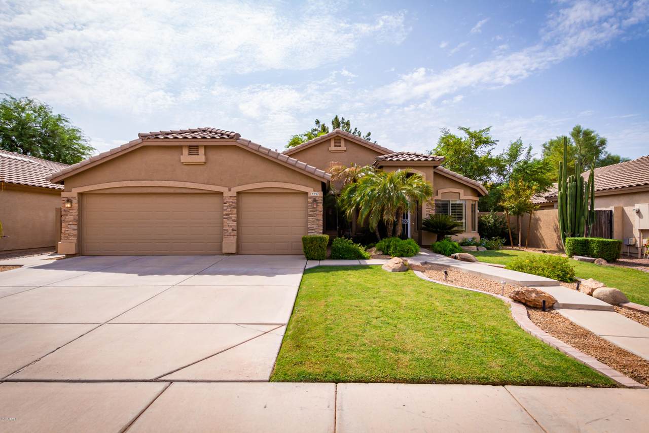 2257 Stephens Road - Photo 1