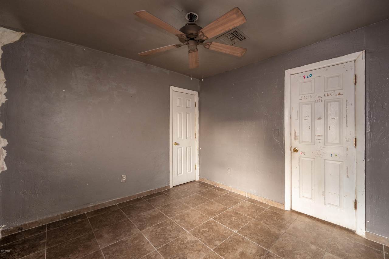 1133 Mohave Street - Photo 1