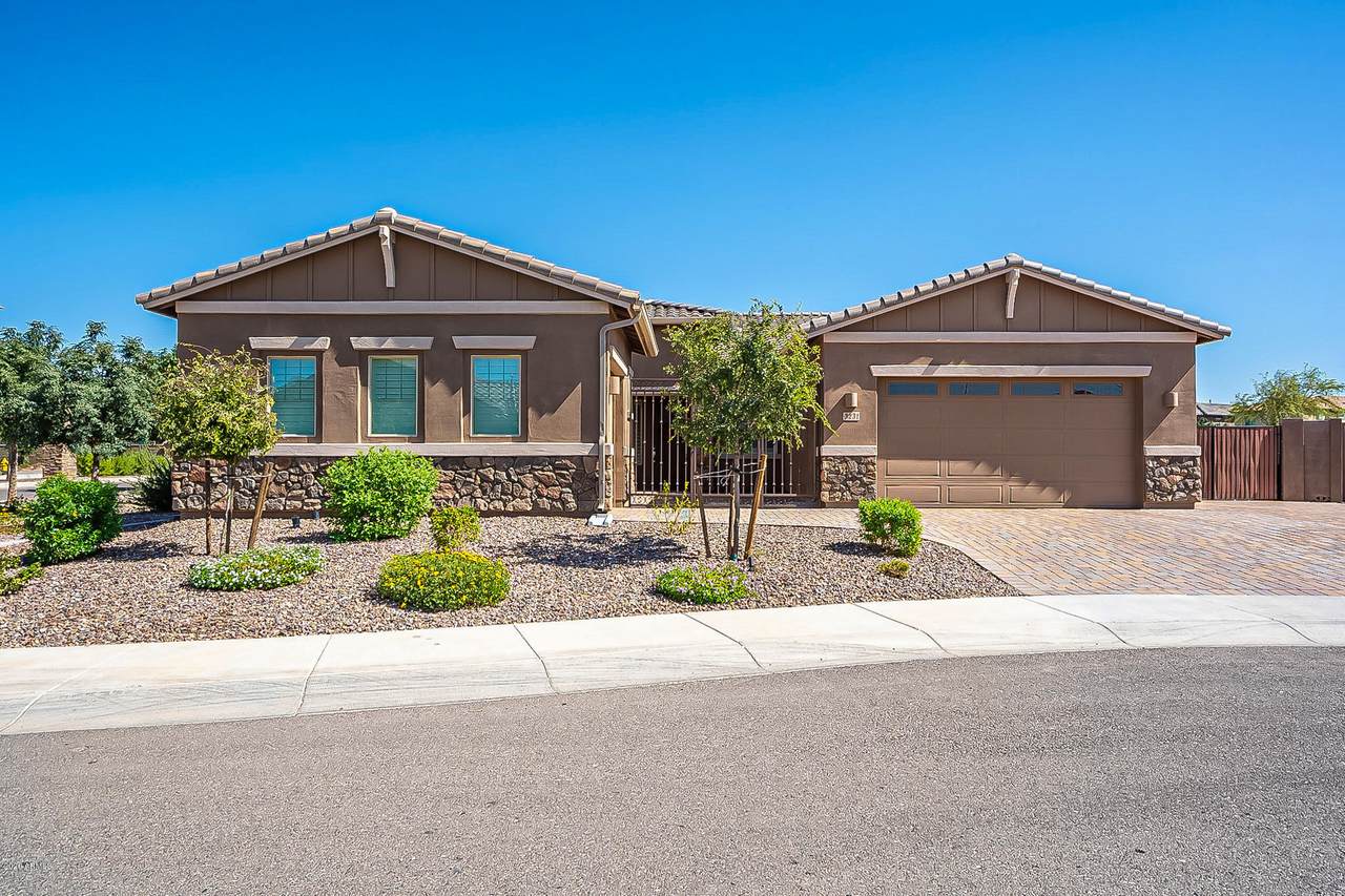 3231 Huachuca Way - Photo 1