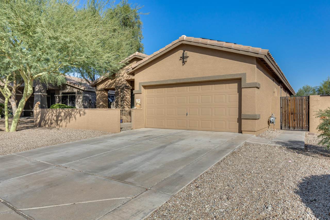 13433 175TH Avenue - Photo 1