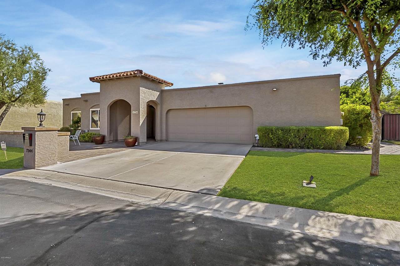 7344 Solano Drive - Photo 1