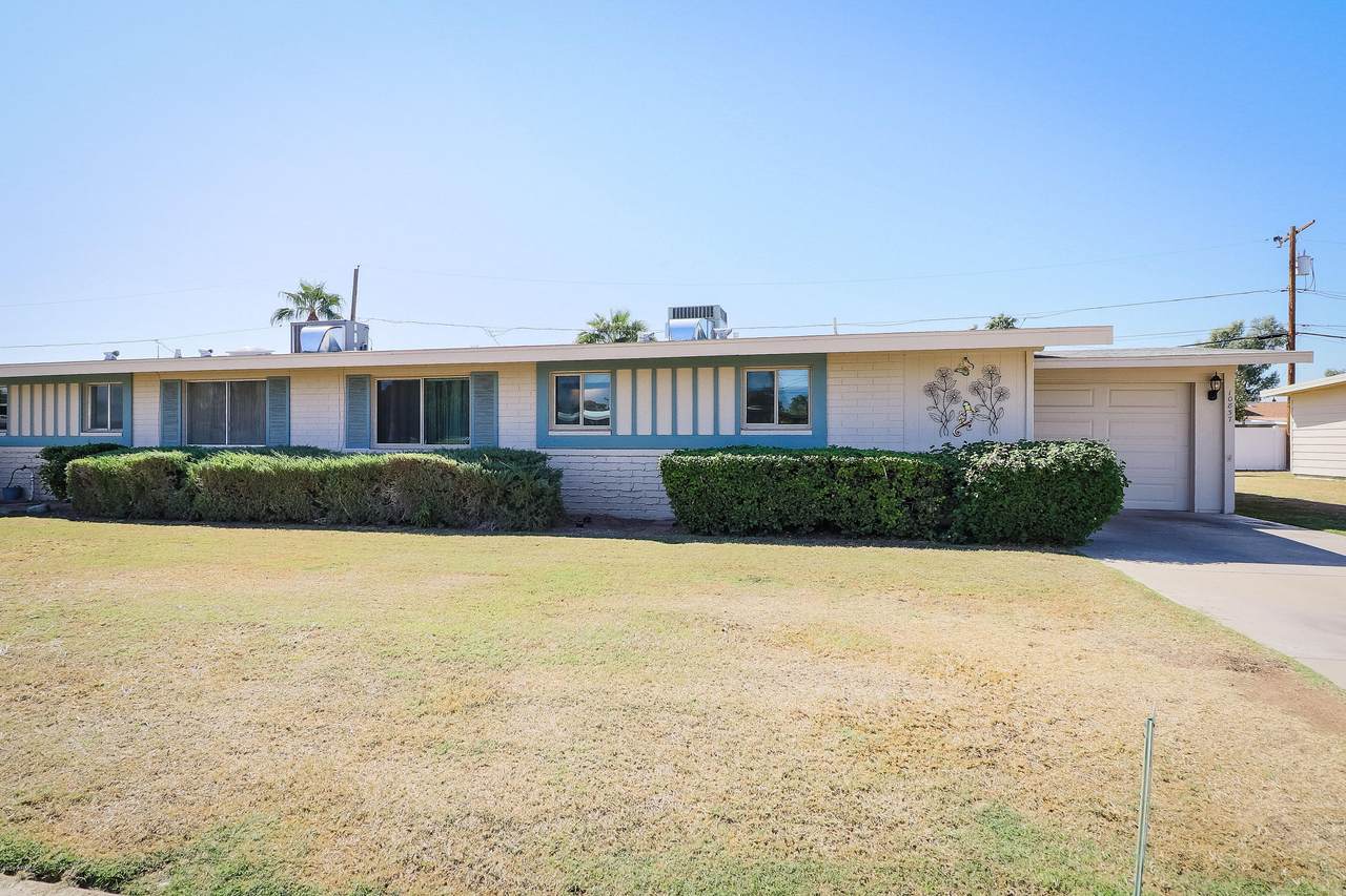 10837 Windsor Drive - Photo 1