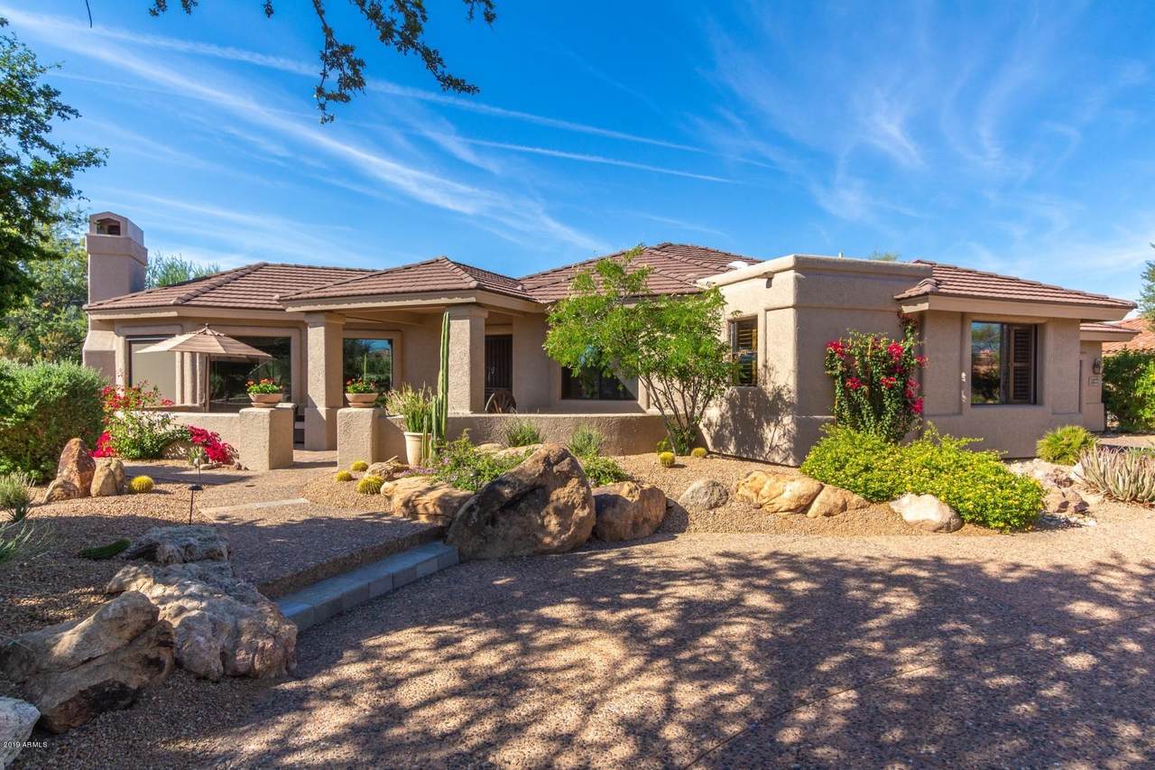 27202 Quintana Drive - Photo 1
