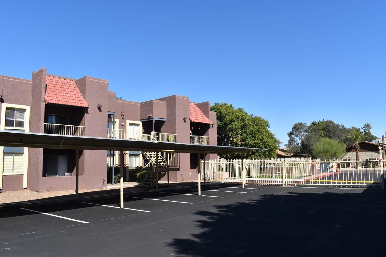 16602 25TH Street - Photo 1
