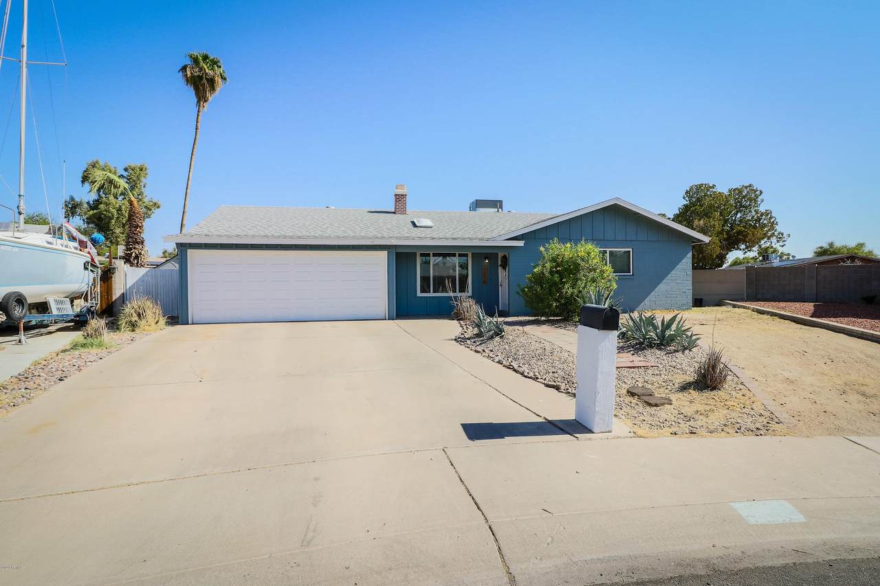 4420 Sierra Street - Photo 1