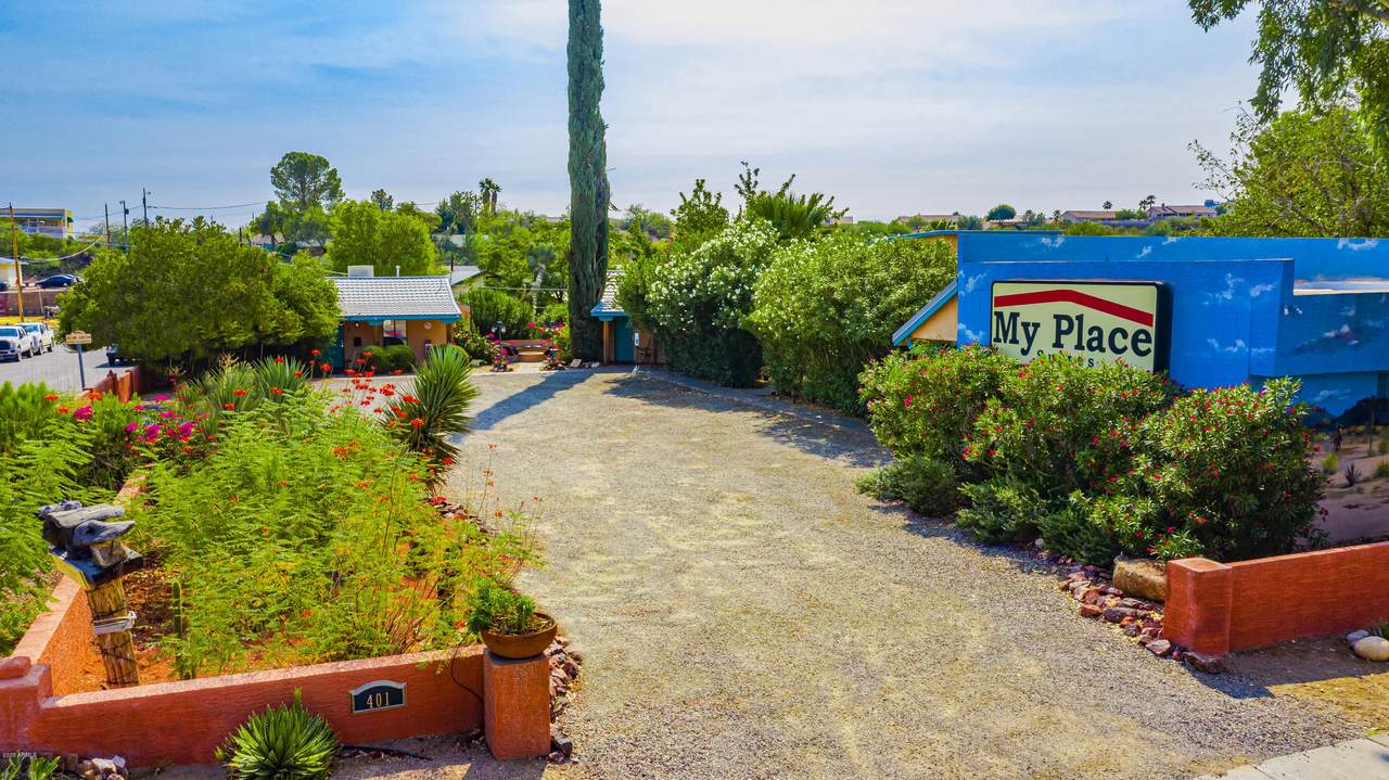 401 Apache Street - Photo 1