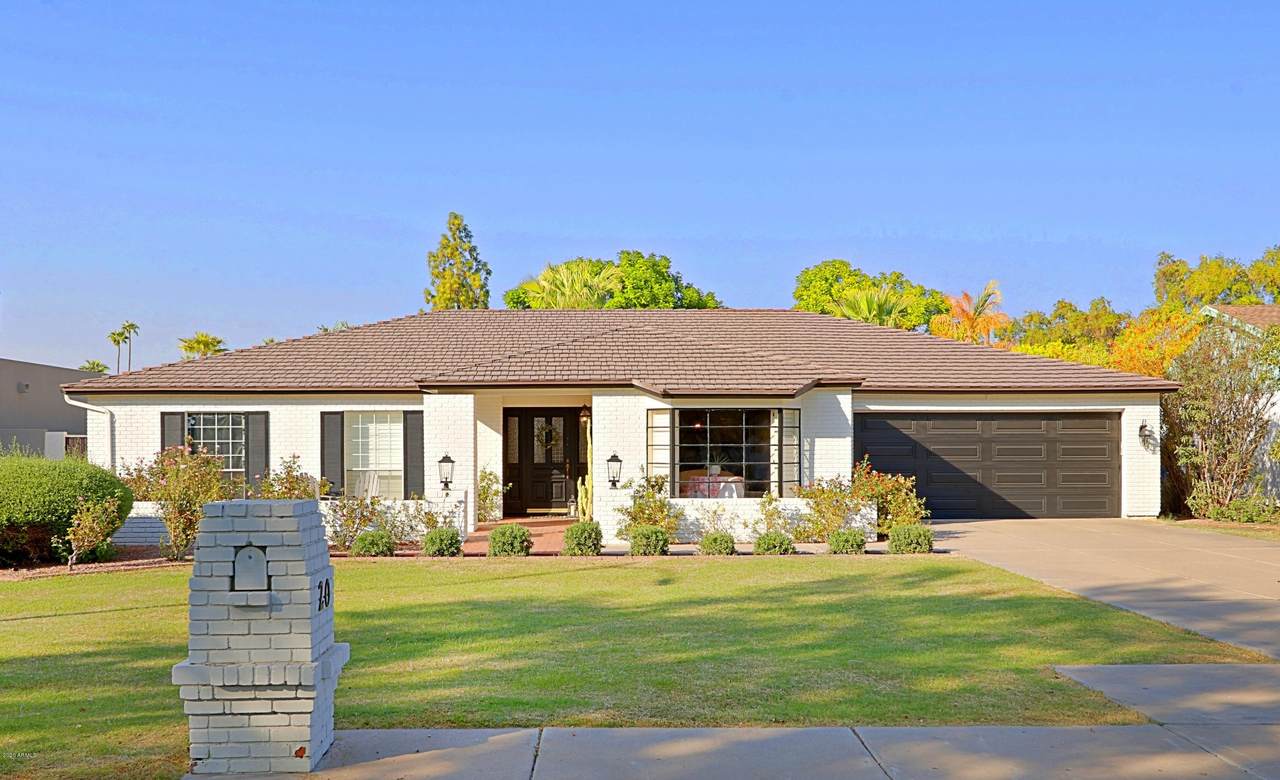 20 Linger Lane - Photo 1