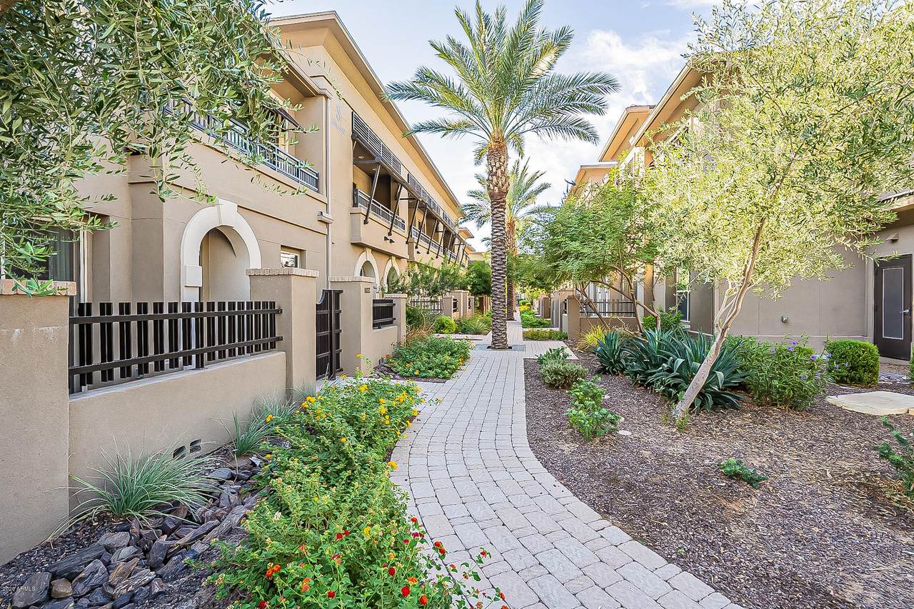 6565 Thomas Road - Photo 1