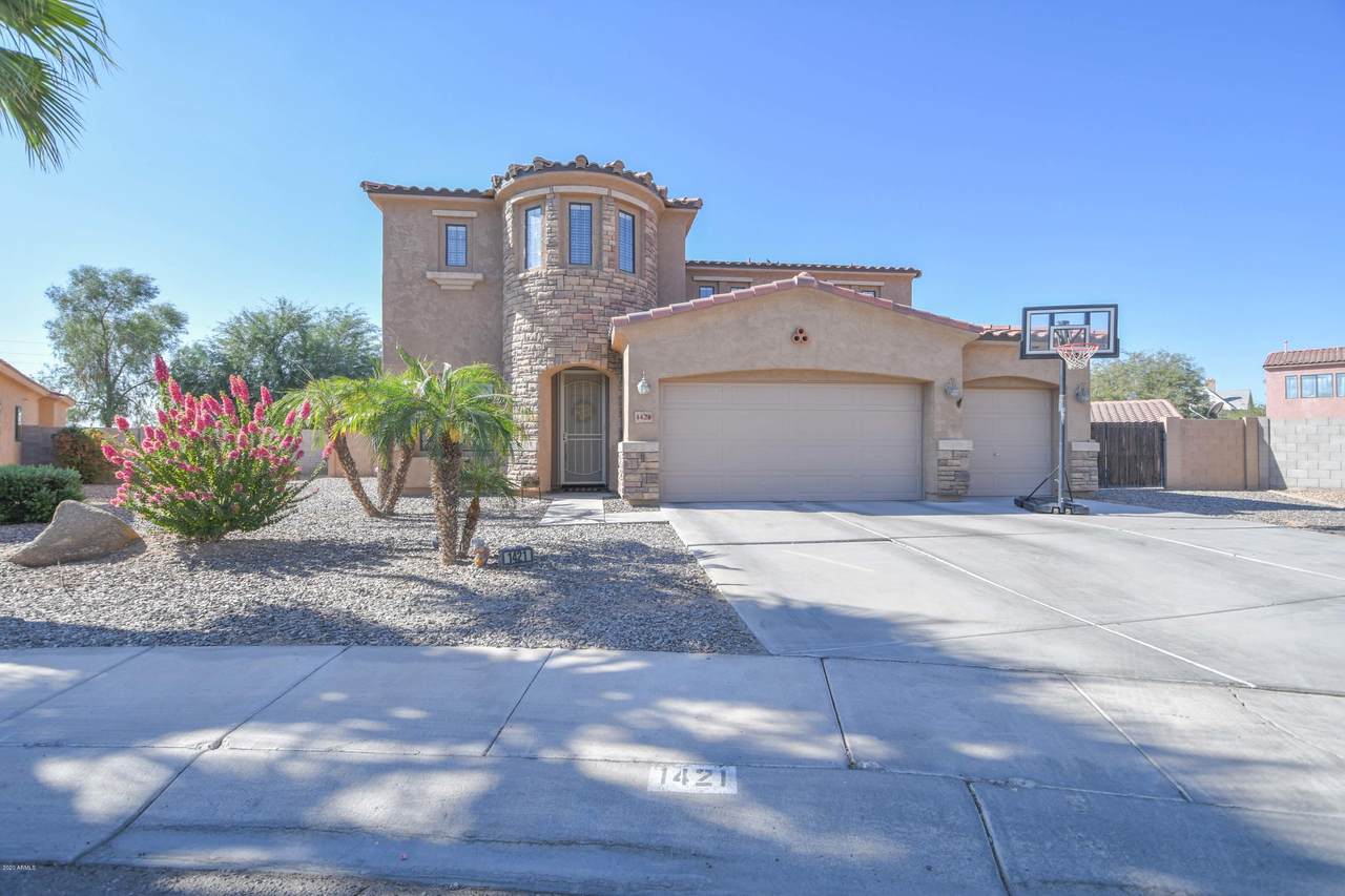 1421 Saddlebrook Court - Photo 1