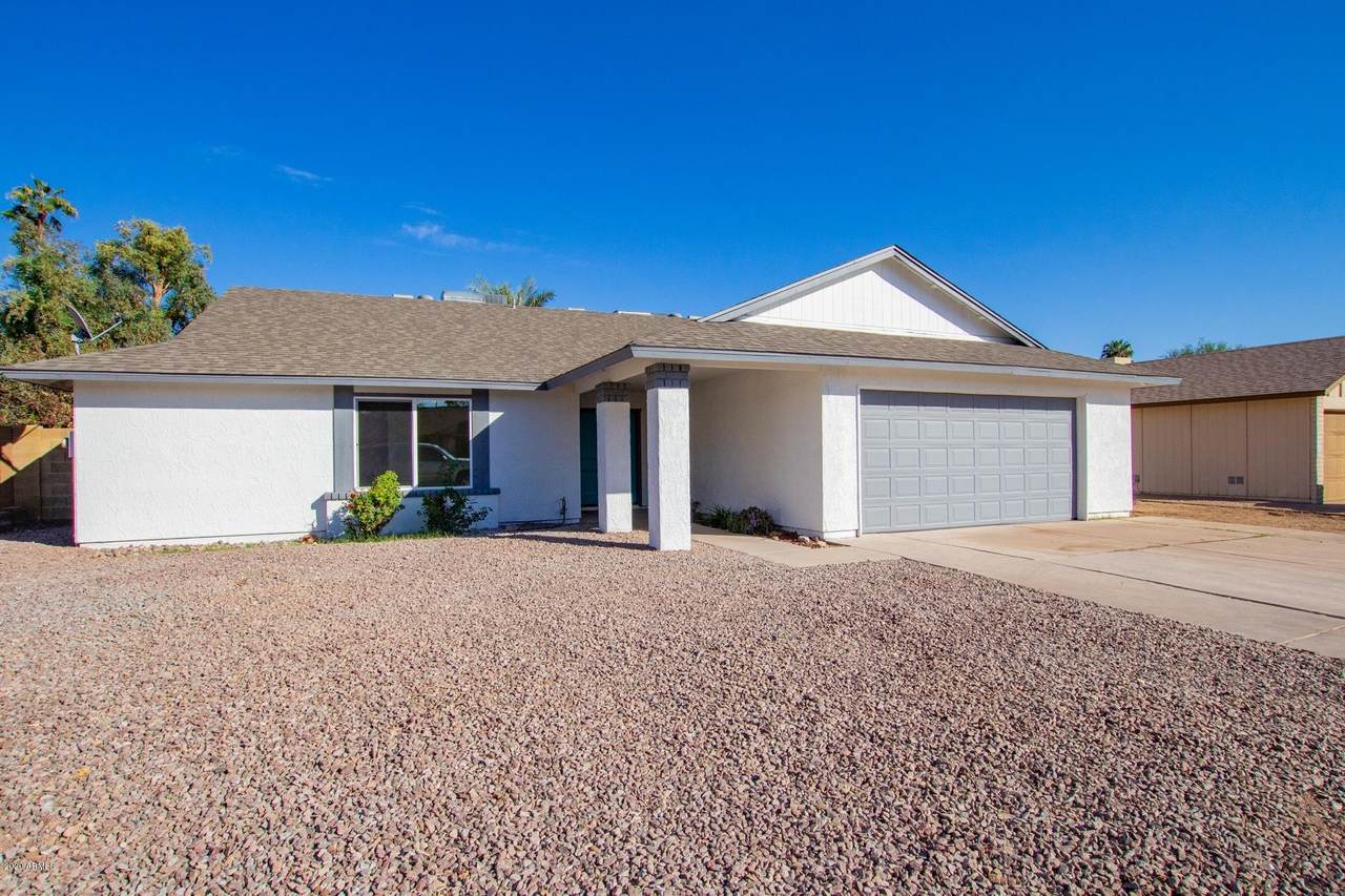10233 46TH Drive - Photo 1