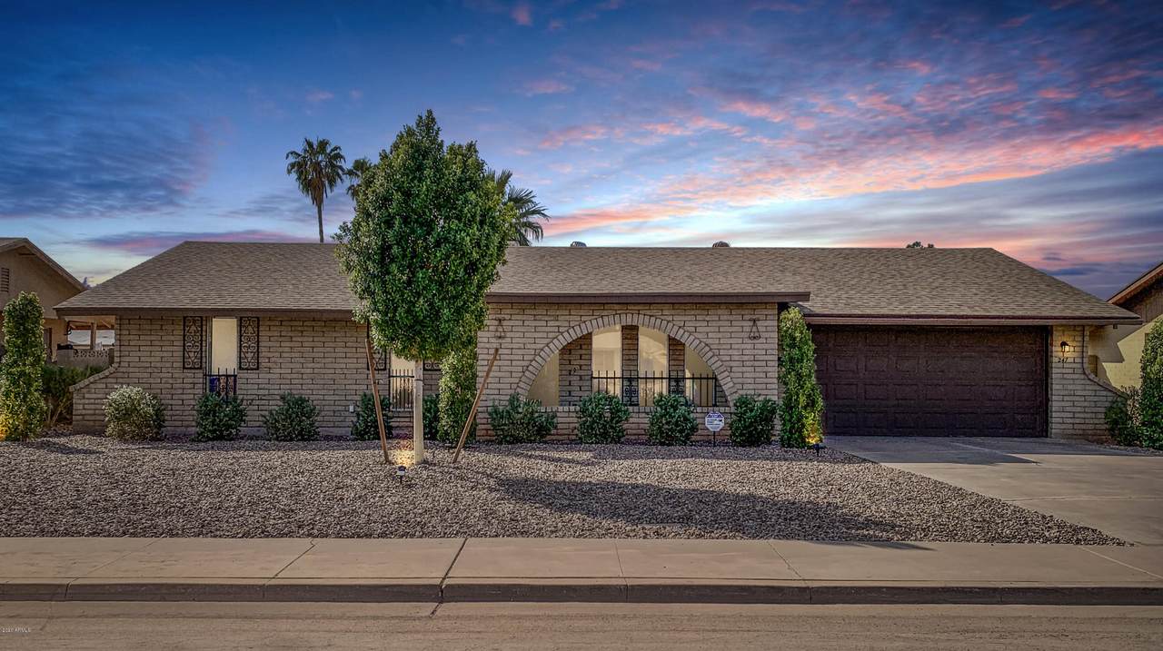 247 Ivyglen Street - Photo 1