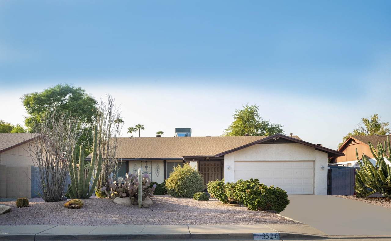 3526 Larkspur Drive - Photo 1
