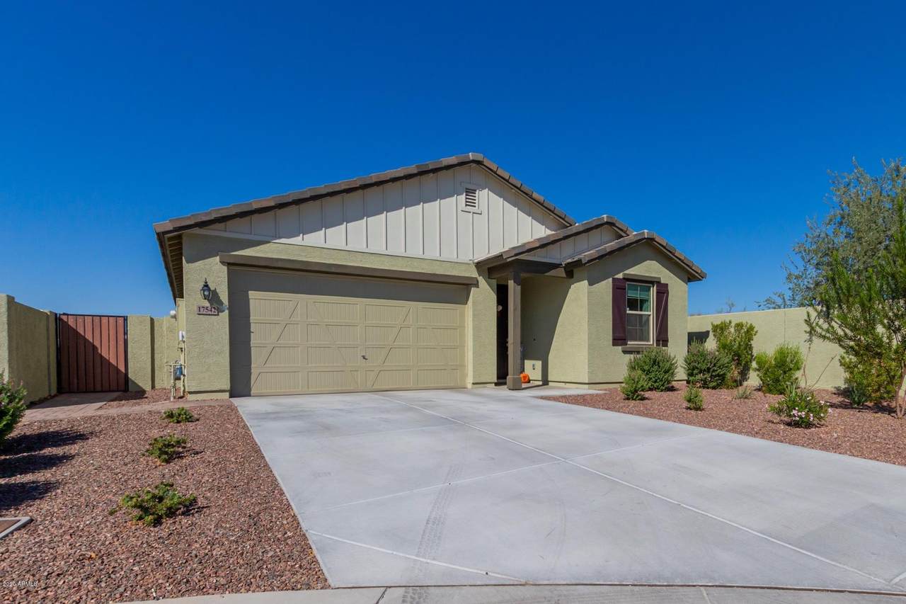 17542 Hubbard Drive - Photo 1