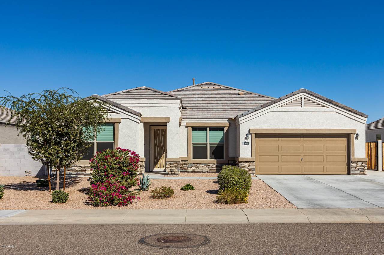 976 Angus Road - Photo 1