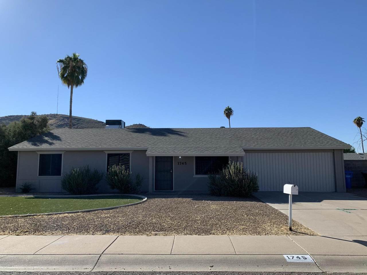 1745 Pershing Avenue - Photo 1