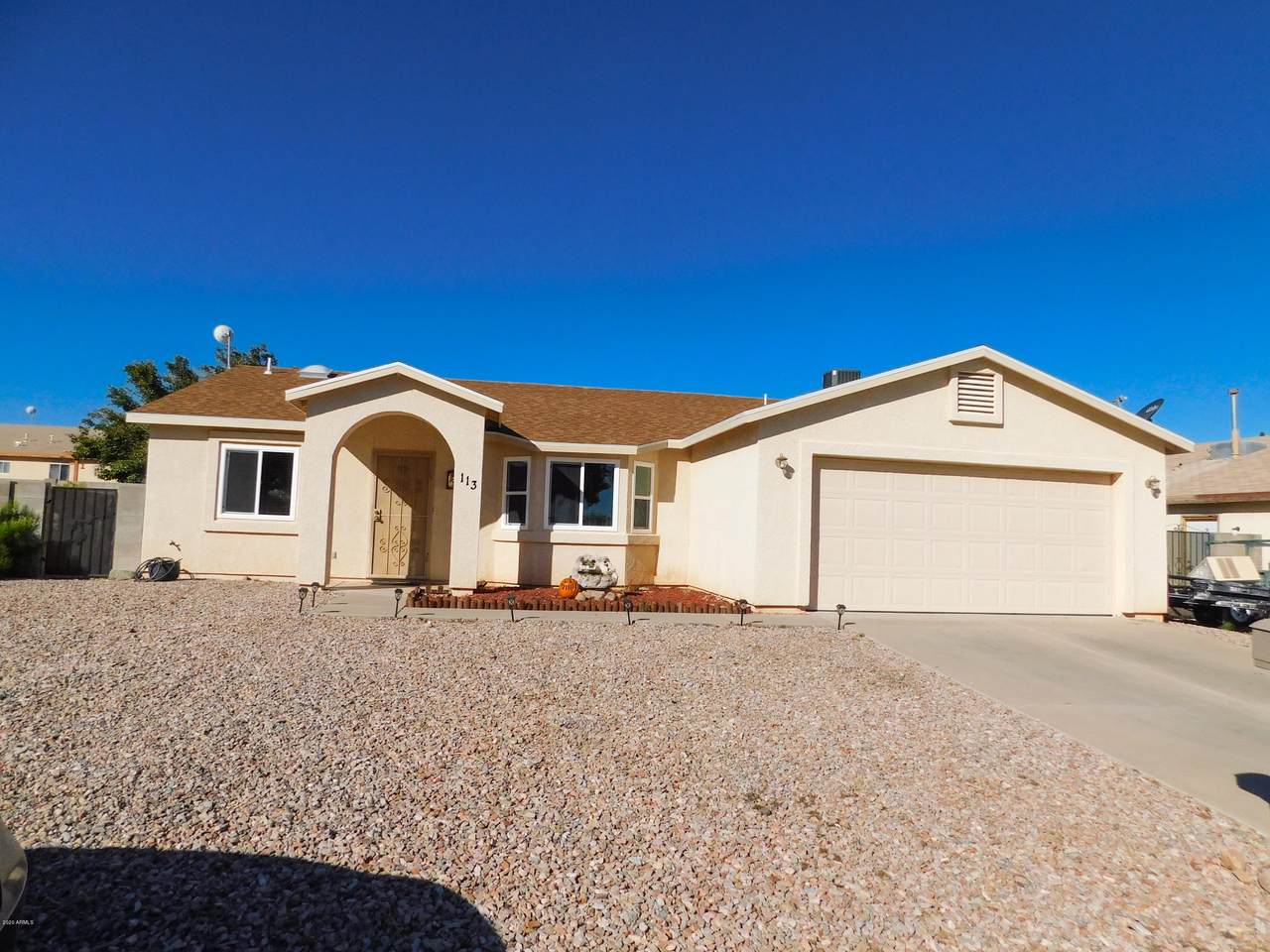 113 Buffalo Drive - Photo 1