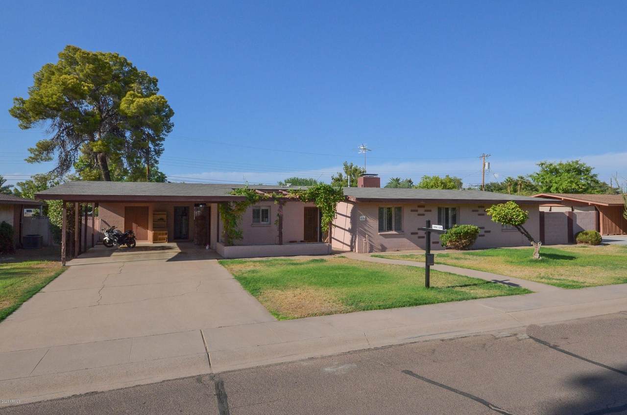 610 Concorda Drive - Photo 1
