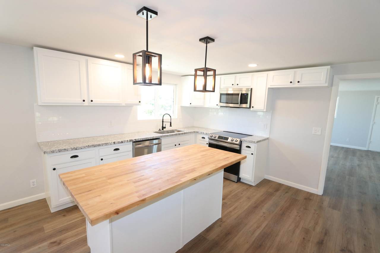 931 Cactus Wren Lane - Photo 1