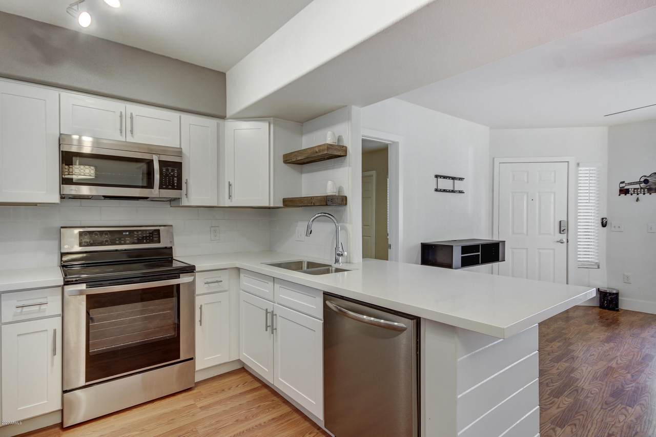 1295 Ash Street - Photo 1