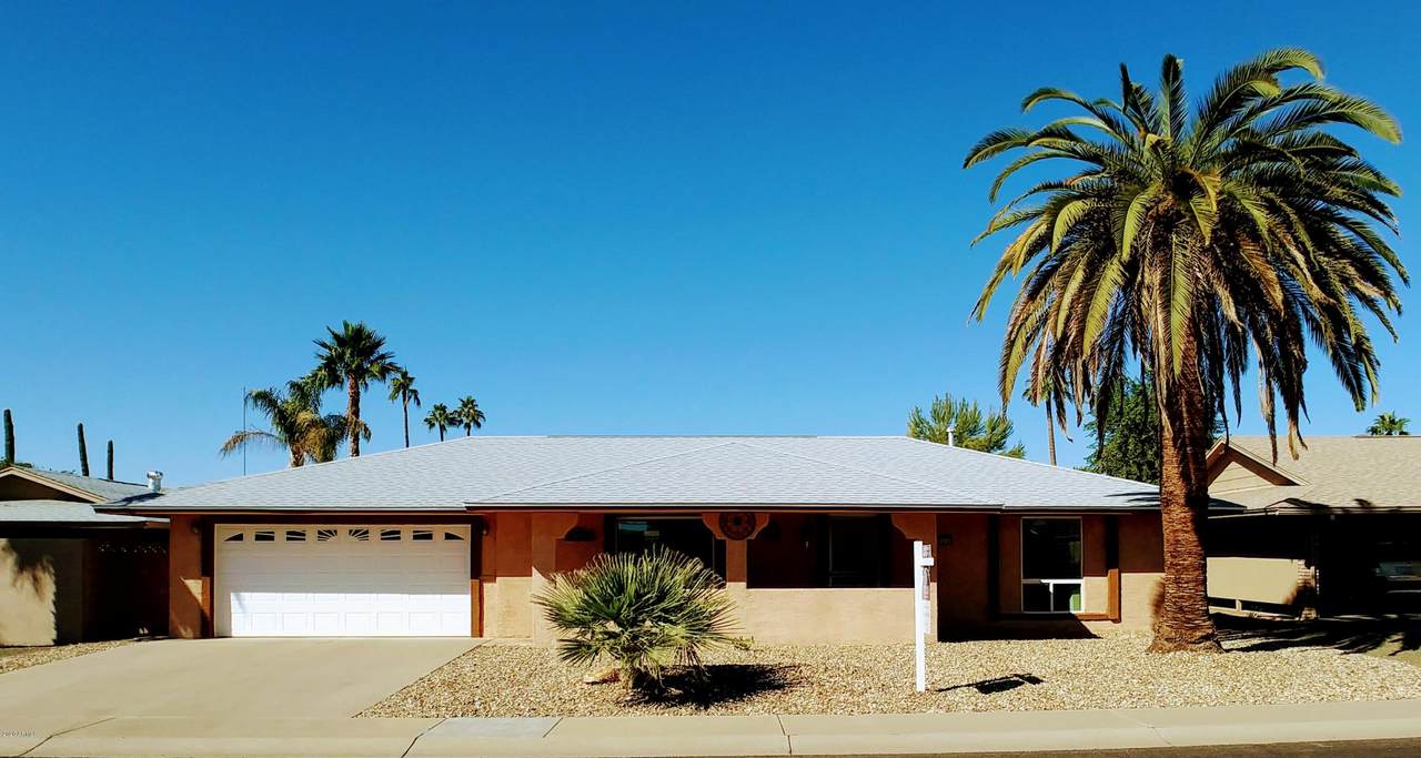 10746 Roundelay Circle - Photo 1