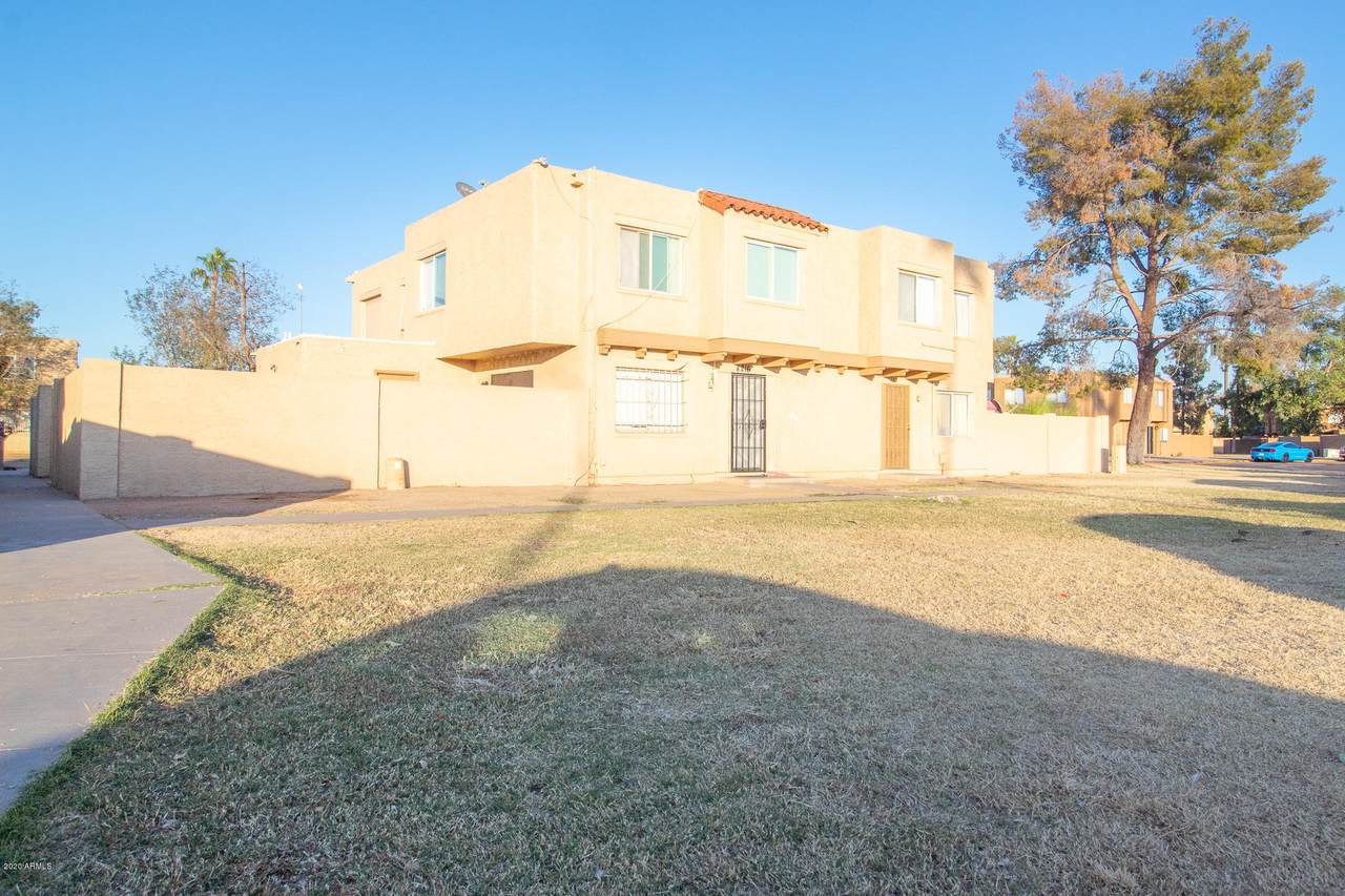 4633 Jones Avenue - Photo 1