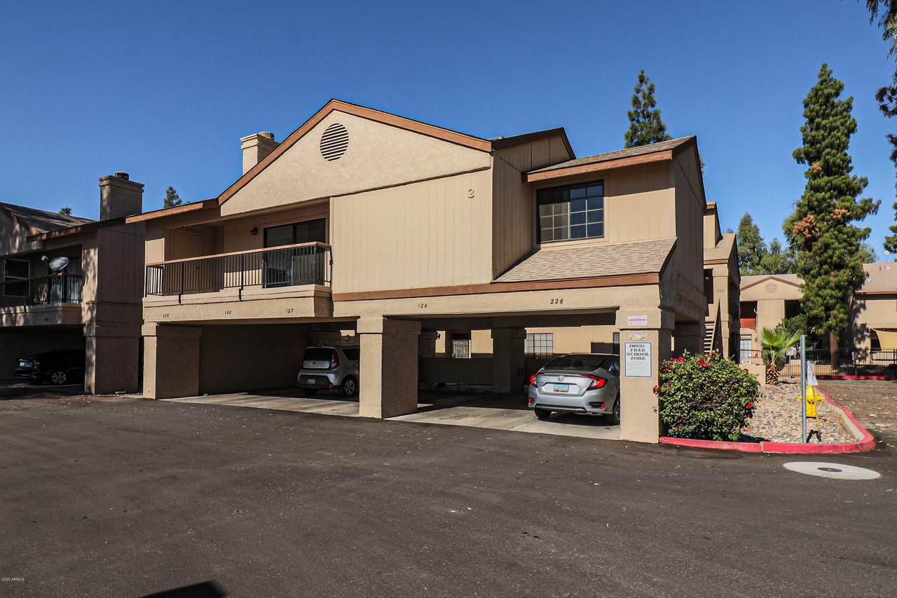 6550 47TH Avenue - Photo 1