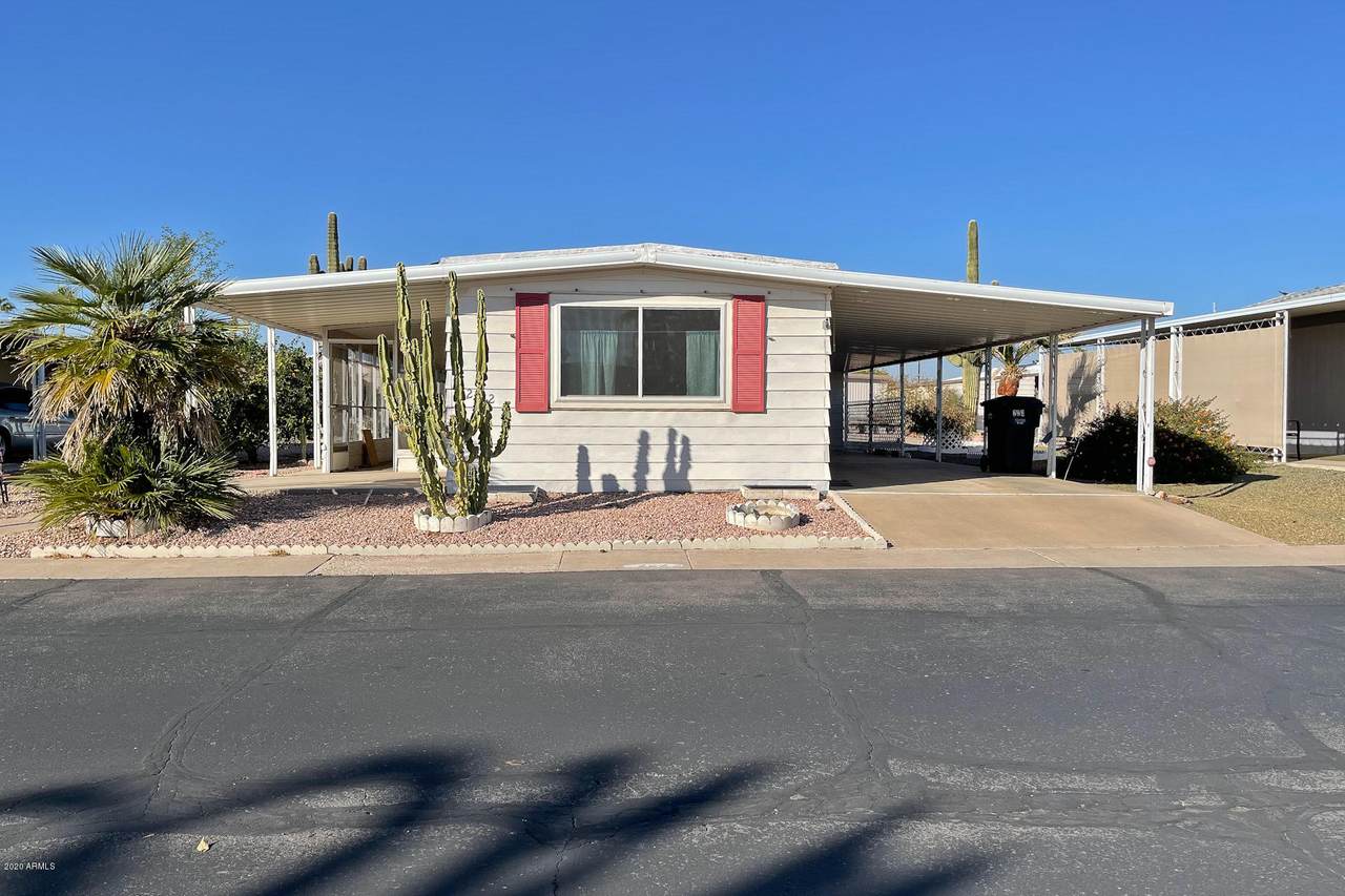 8103 Southern Avenue - Photo 1
