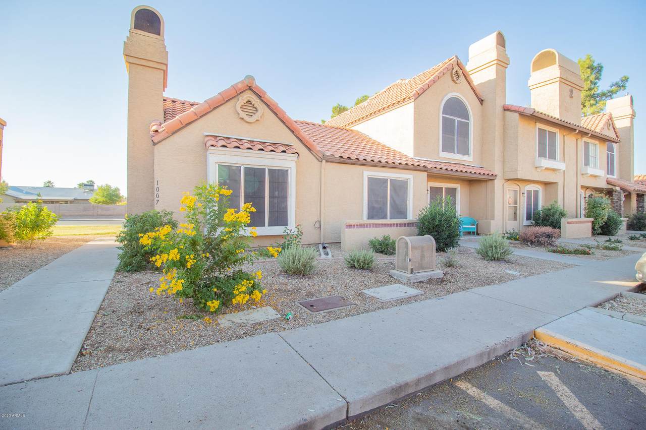 4601 102ND Avenue - Photo 1