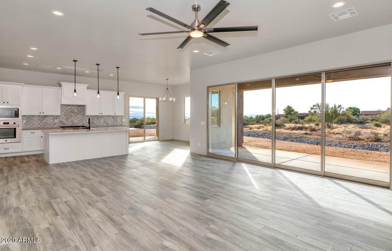 14341 Dale Lane - Photo 1