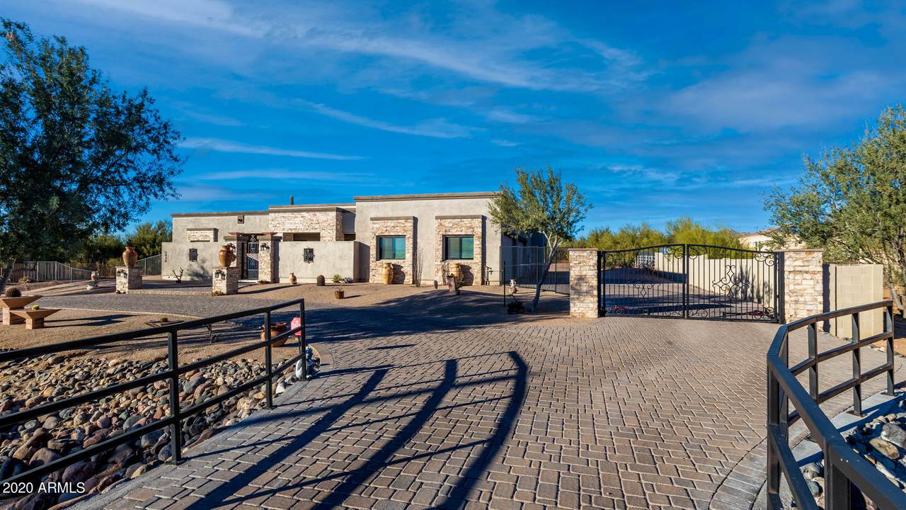 5828 Milton Drive - Photo 1