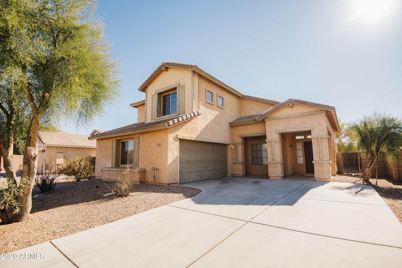 1391 Laurel Place - Photo 1