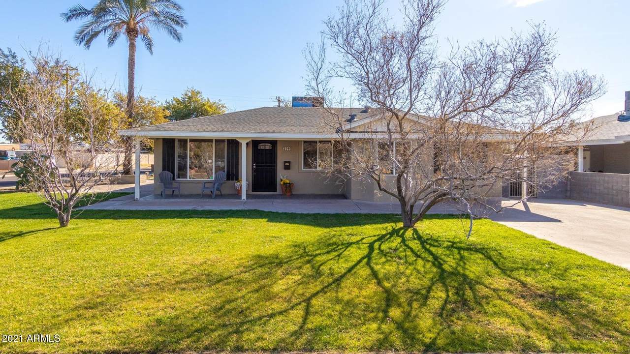 2145 Whitton Avenue - Photo 1