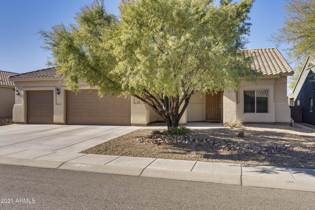 348 Desert Trail Drive - Photo 1