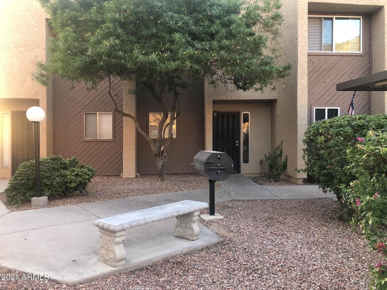 1601 Sunnyside Drive - Photo 1