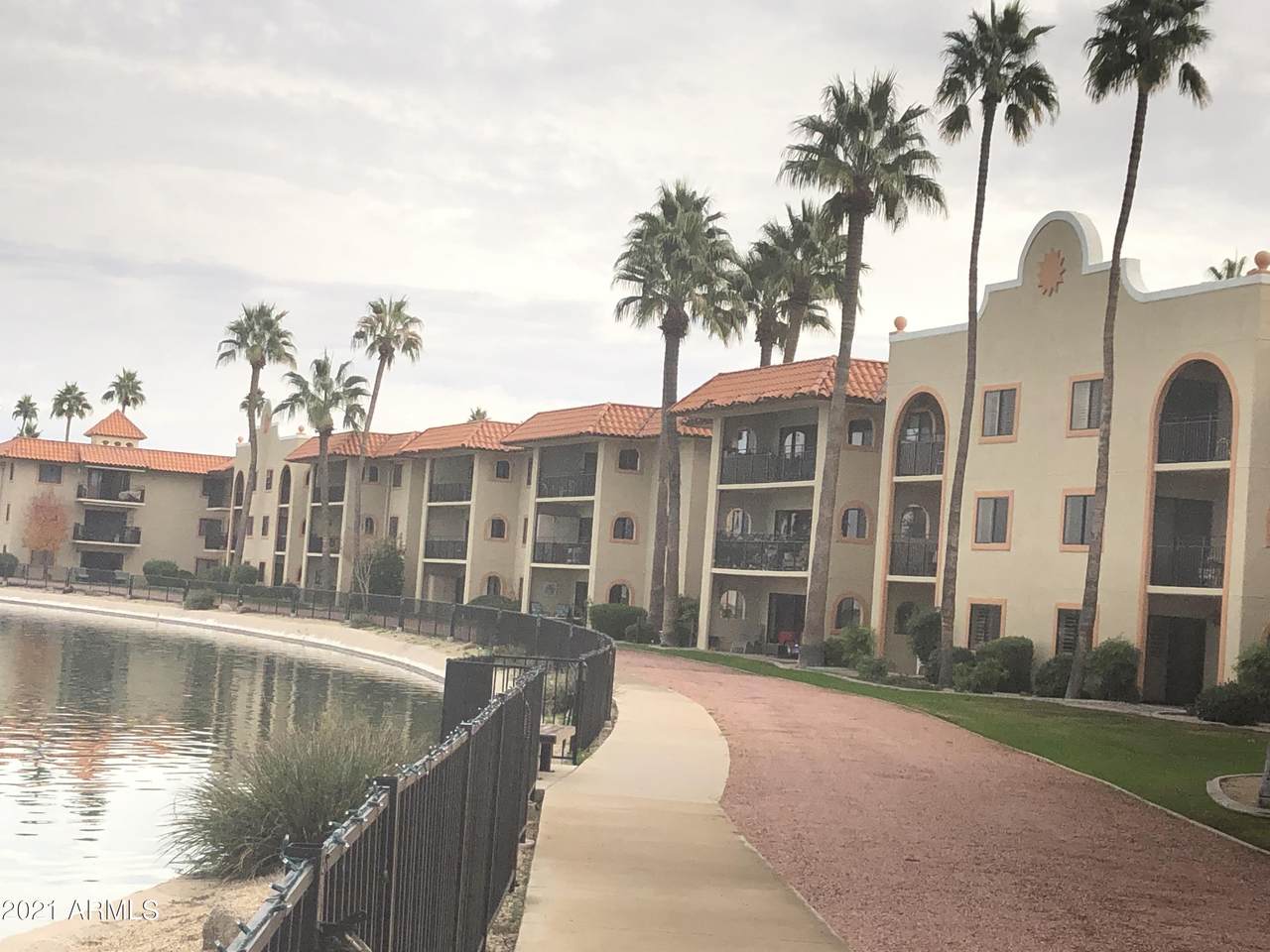 10330 Thunderbird Boulevard - Photo 1