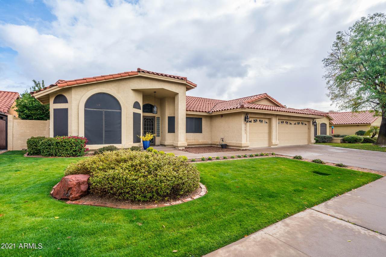 9451 87TH Way - Photo 1