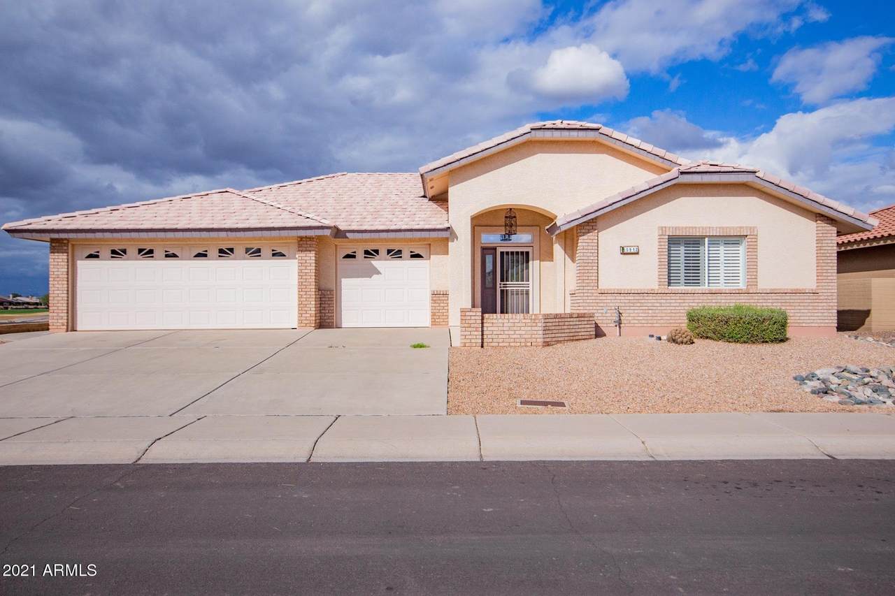 10942 Medina Avenue - Photo 1