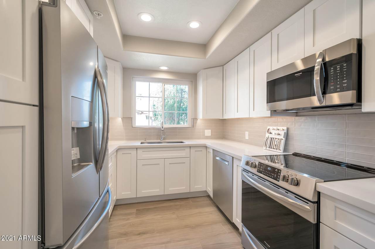 10101 Arabian Trail - Photo 1