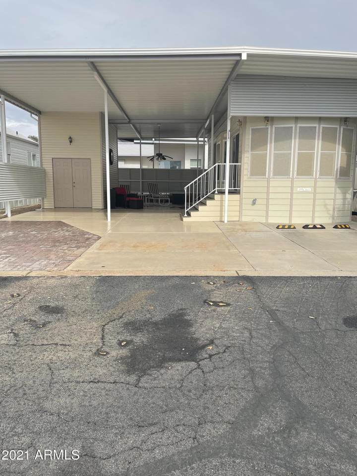17200 Bell Road - Photo 1