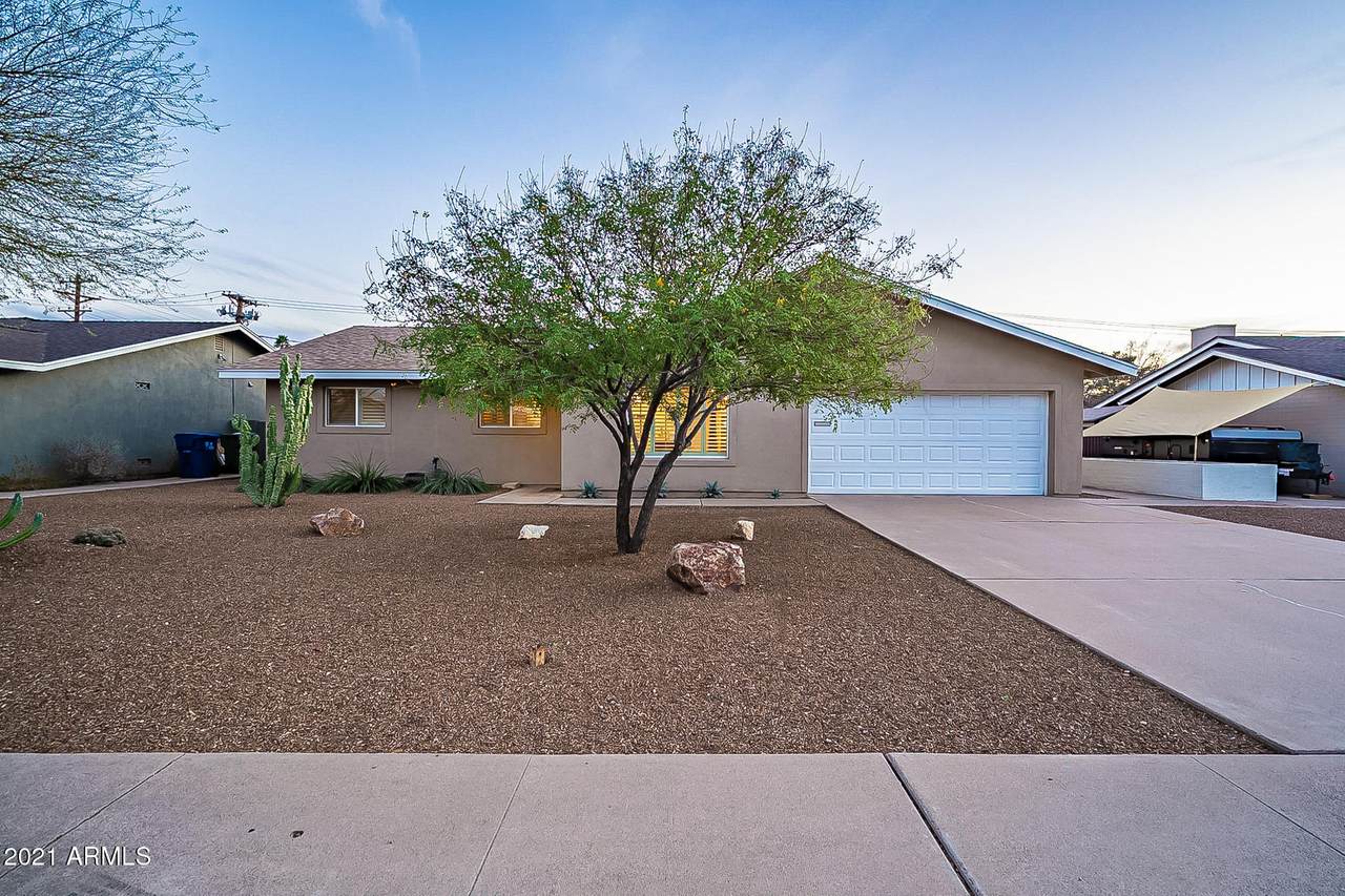 221 Del Rio Drive - Photo 1
