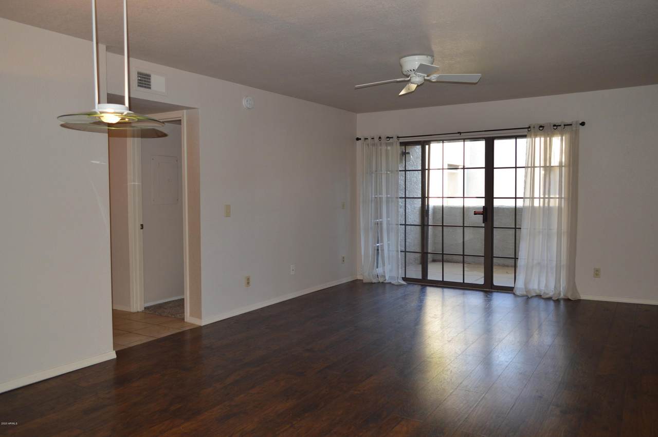 8020 Thomas Road - Photo 1