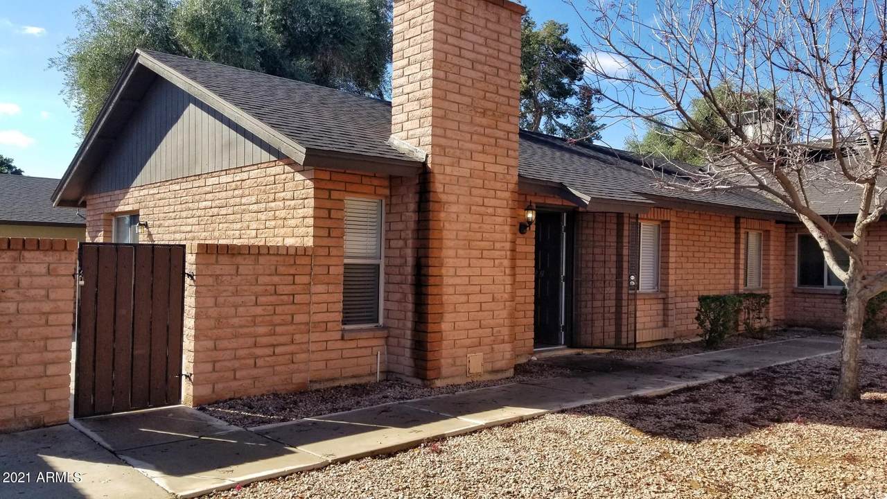 2527 Maple Avenue - Photo 1