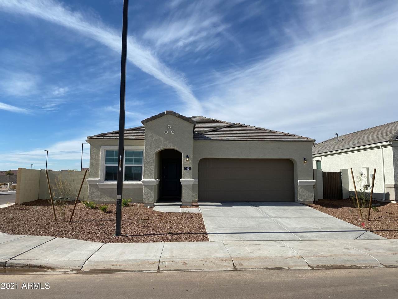 102 190TH Avenue - Photo 1