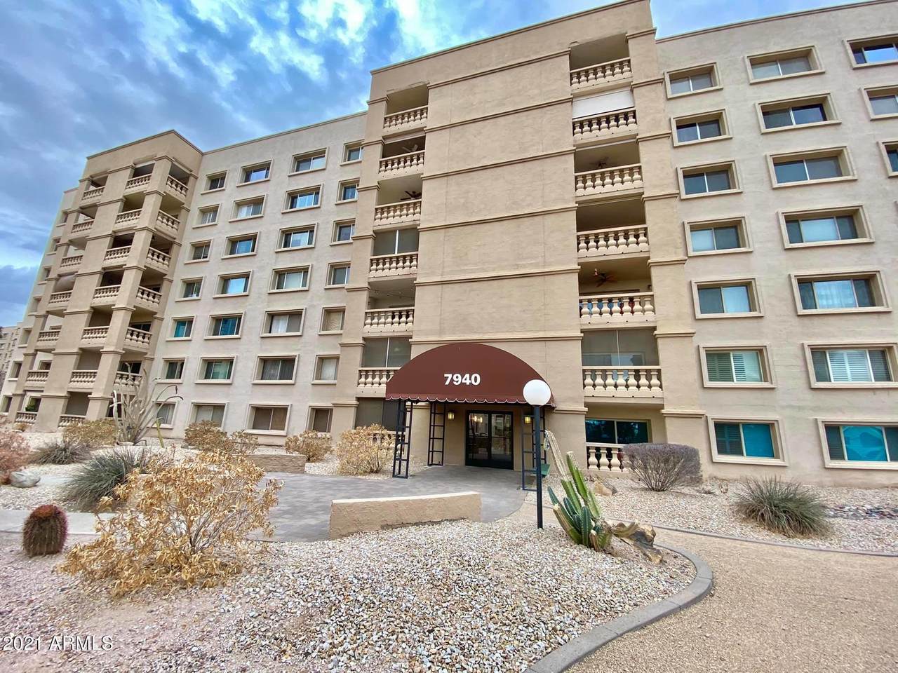 7940 Camelback Road - Photo 1