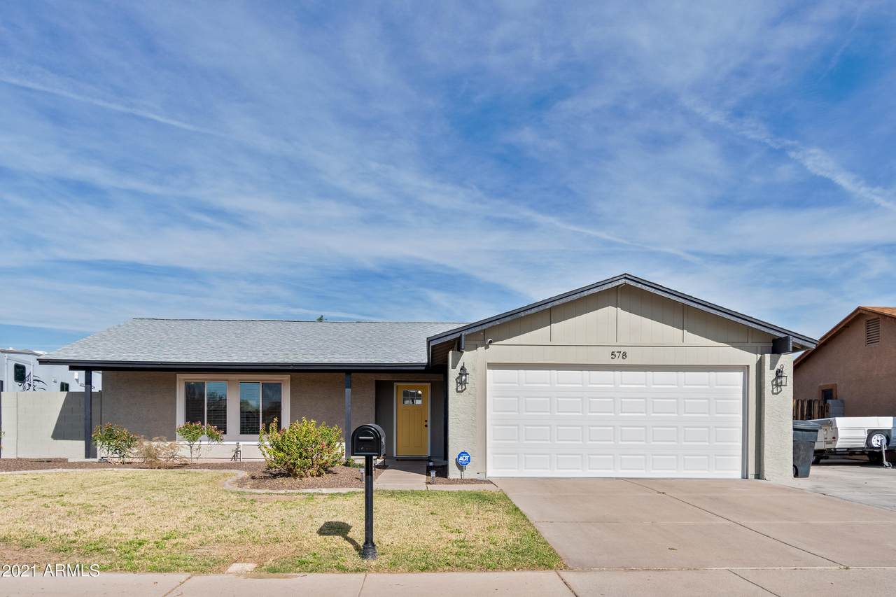 578 Caroline Lane - Photo 1